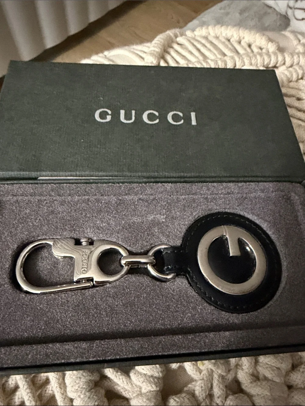 Gucci Black Leather Key & Card Holder with Gold G Emblem